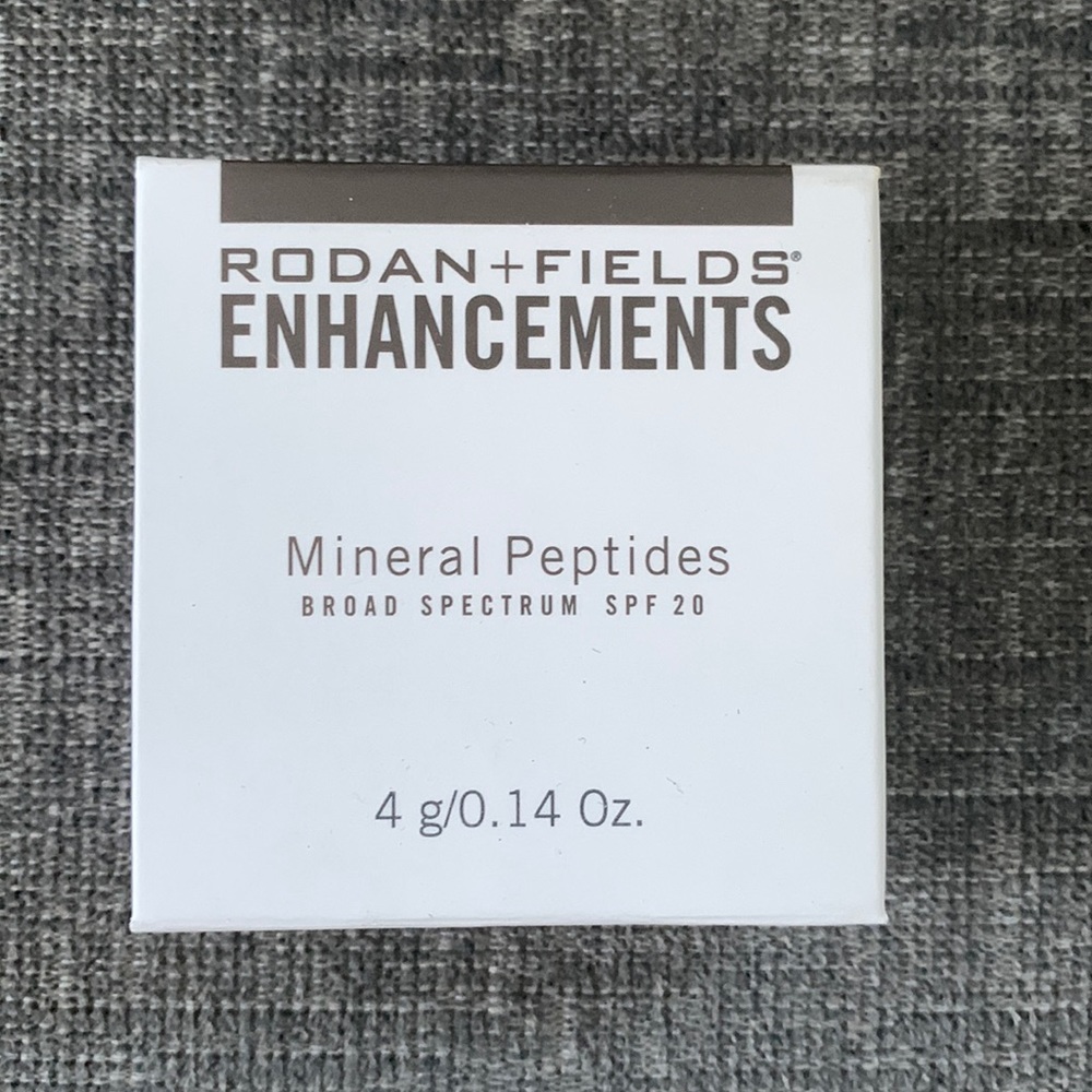 Rodan + Fields Enhancements Mineral Peptides, Medium, SPF 20, NIB, expired
